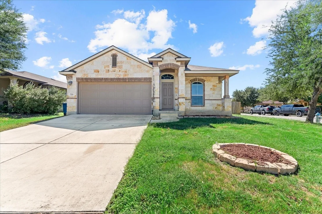 Photo of 720 Guna DR