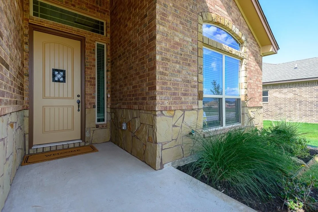 Photo of 1010 Winchester DR