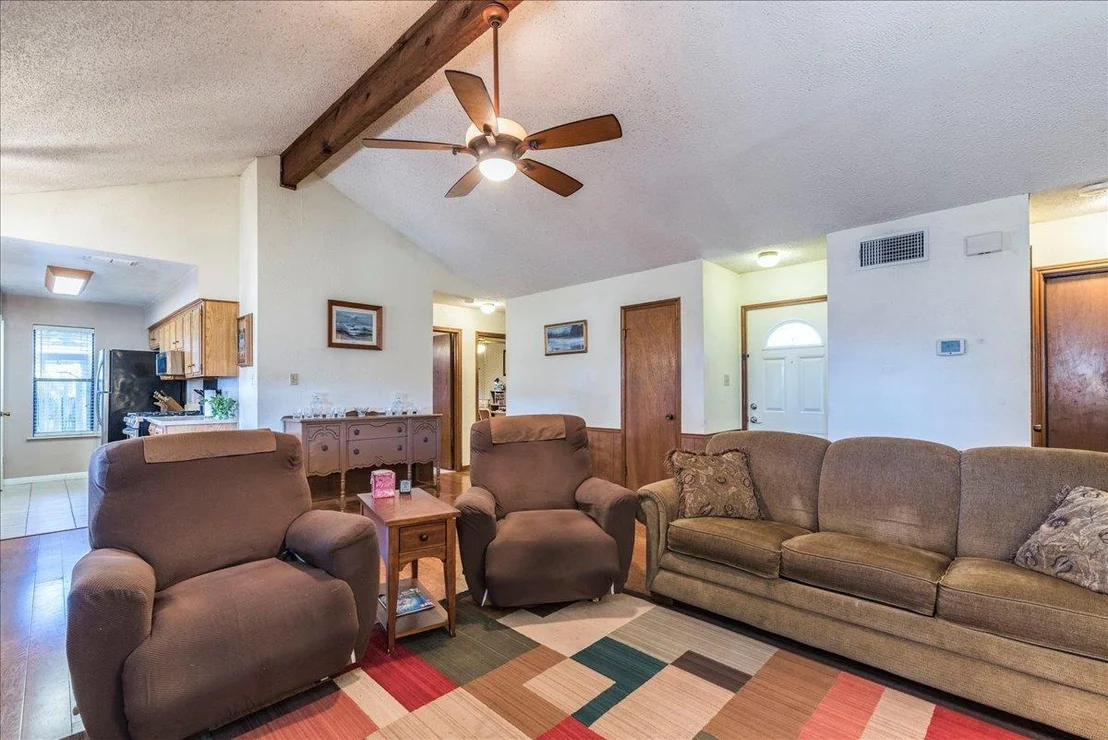 Photo of 3907 Rolling Hill