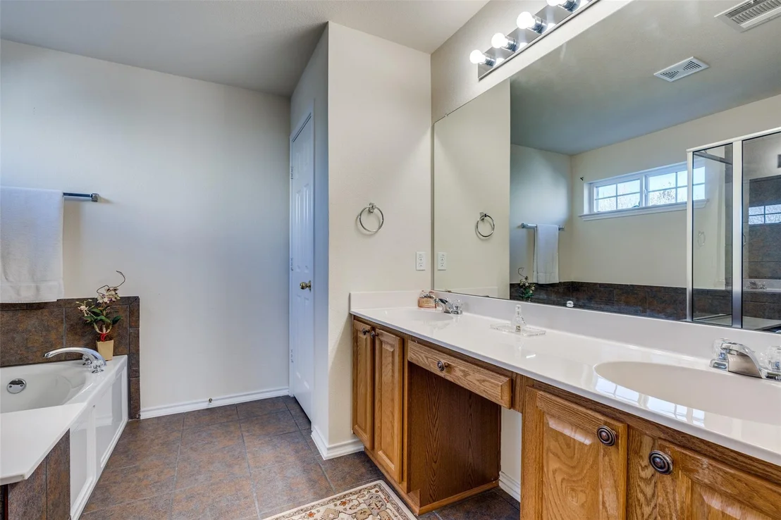 Photo of 149 Pine CV