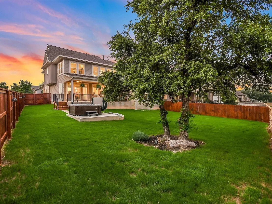 Photo of 912 Hornsby HOLW