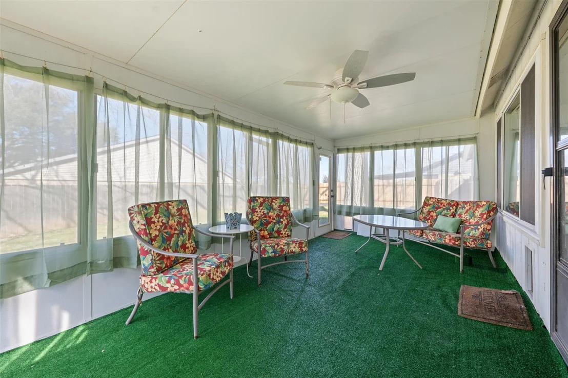 Photo of 1408 Doonesbury DR