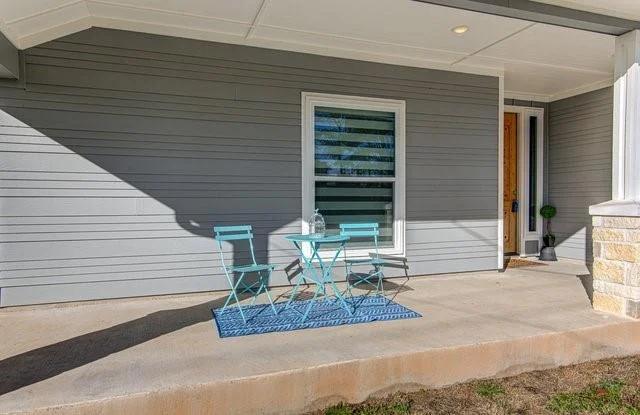 Photo of 212 Tahitian DR