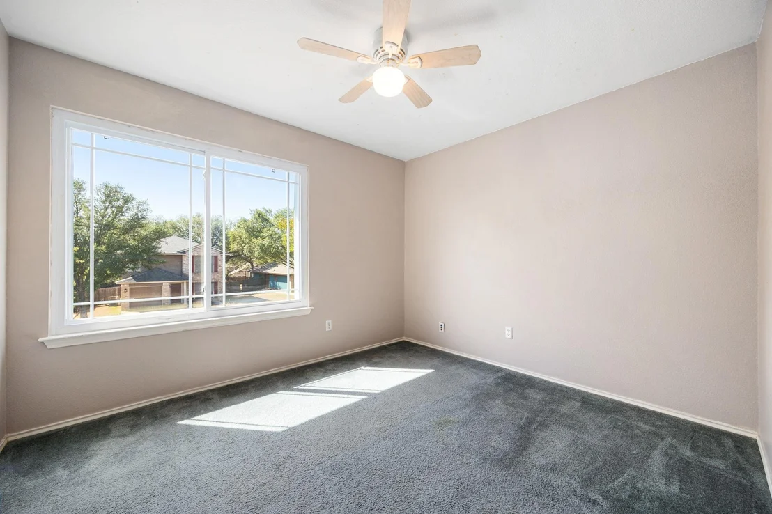 Photo of 8845 Francia TRL