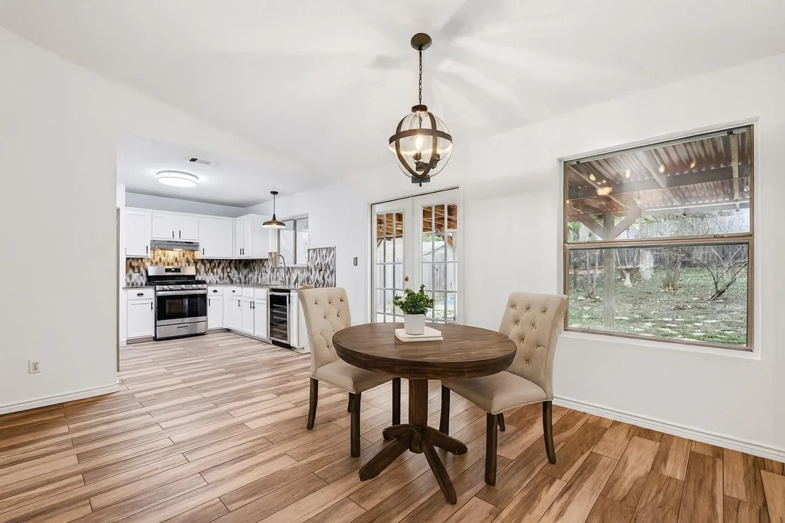 Photo of 7004 Colony Loop DR