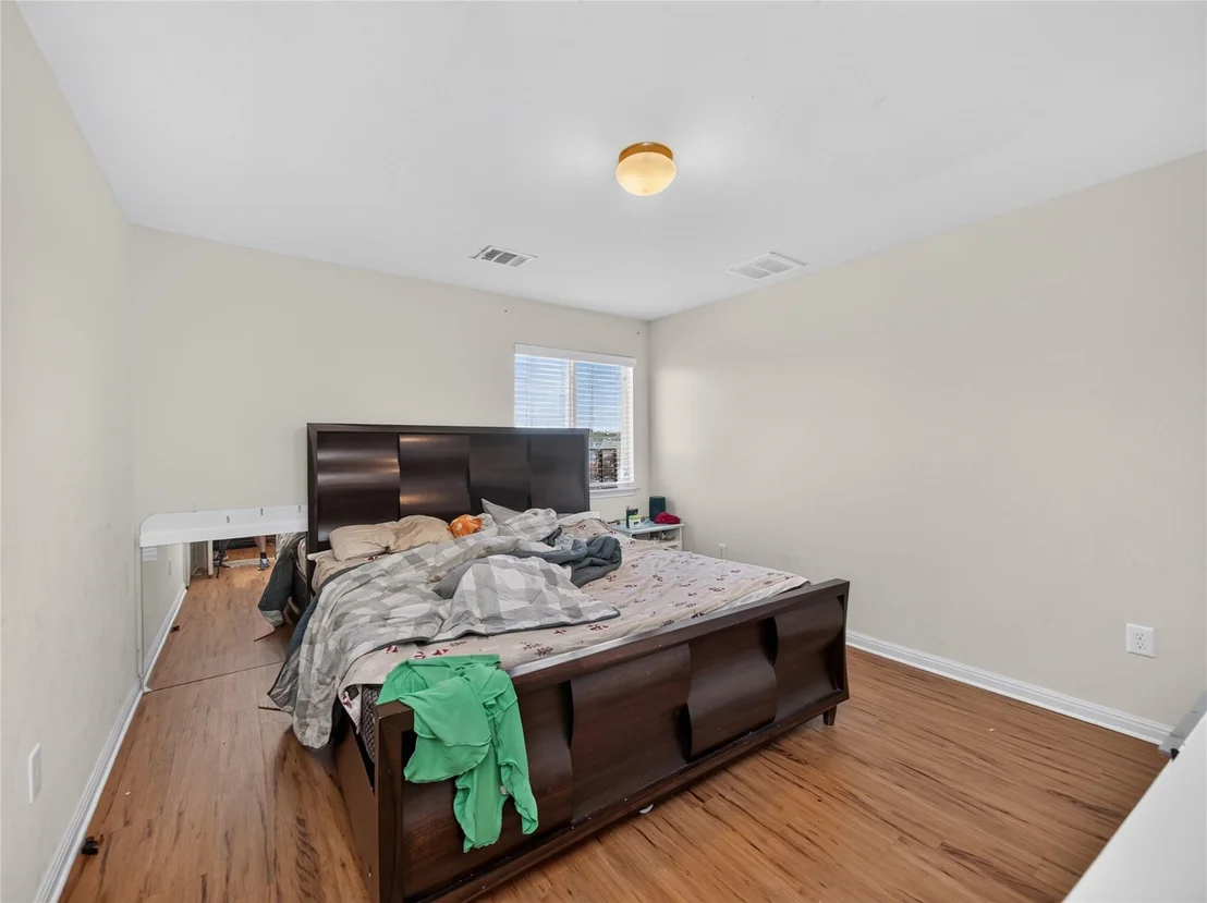 Photo of 417 Foxglove DR