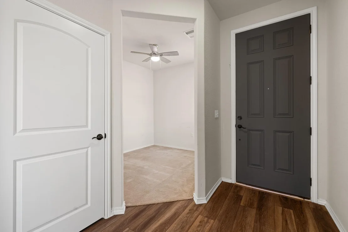 Photo of 716 Kitty Hawk RD