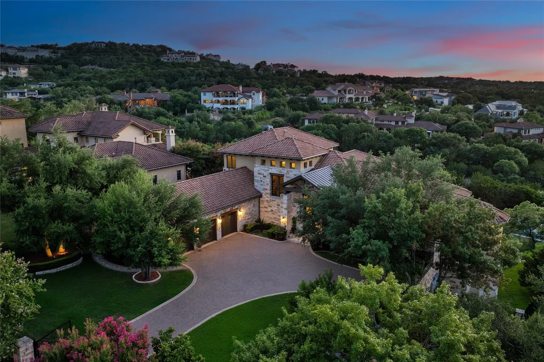 Photo of 601 Brandon WAY