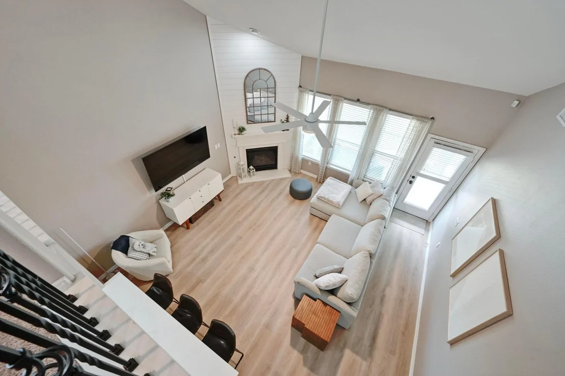 Photo of 903 Allende BND