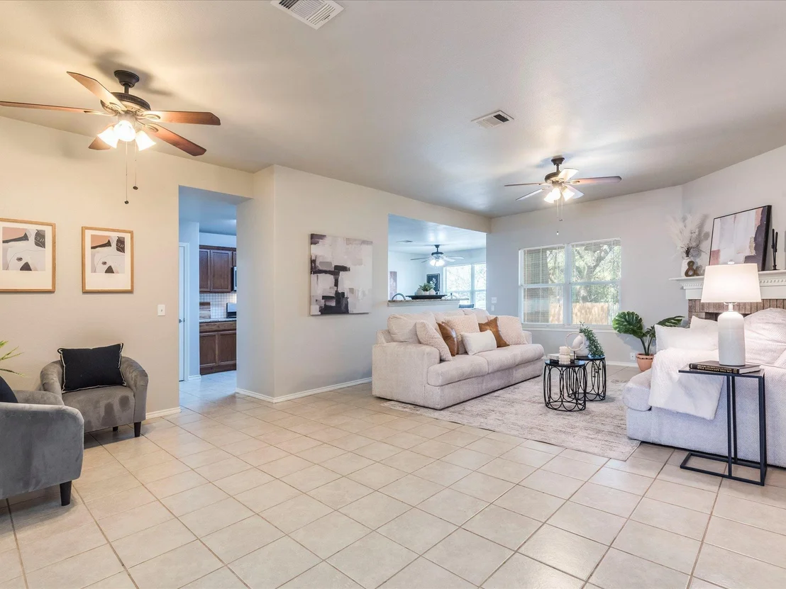 Photo of 1513 Hawk DR