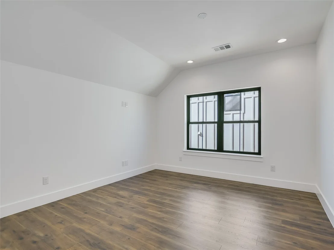 Photo of 2419 Cherry LN