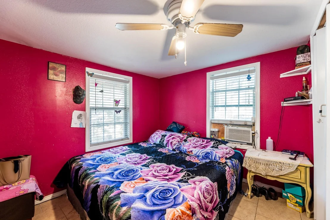 Photo of 1144 Mason Ave