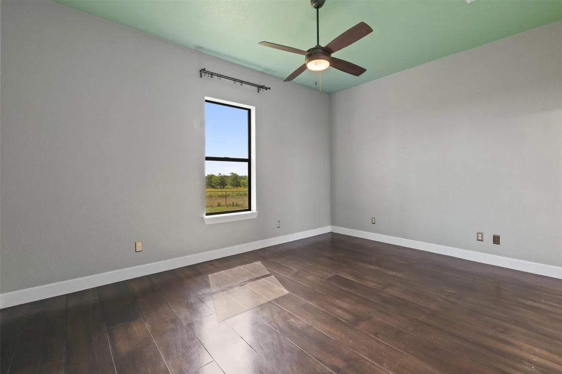 Photo of 1652 County Road 307