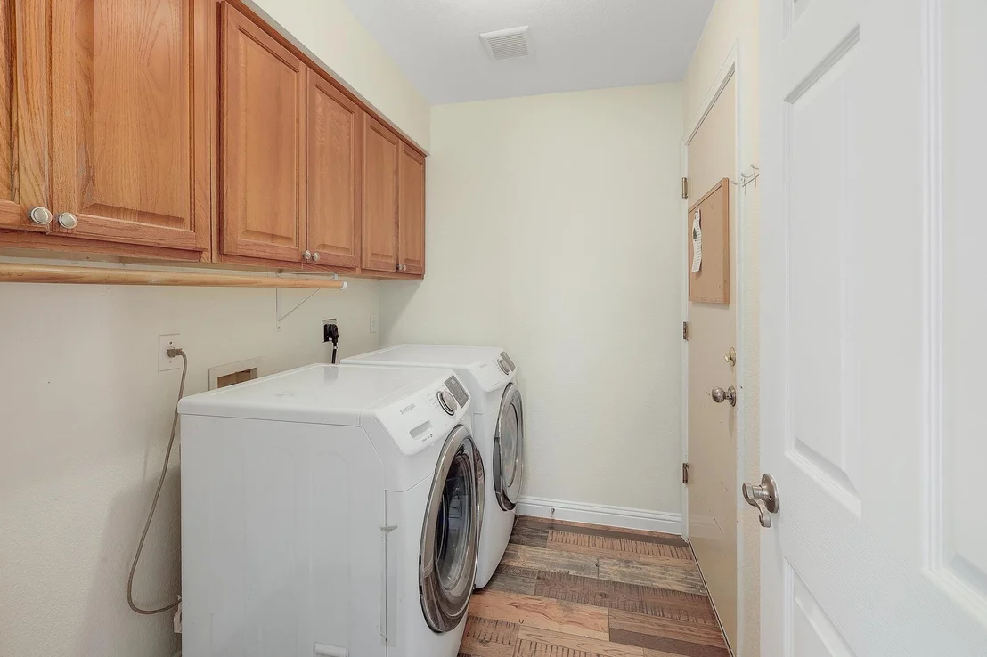 Photo of 700 Horizon TRL