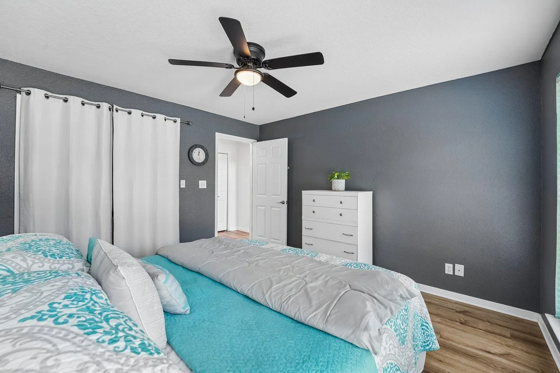 Photo of 115 Nasoni TRL