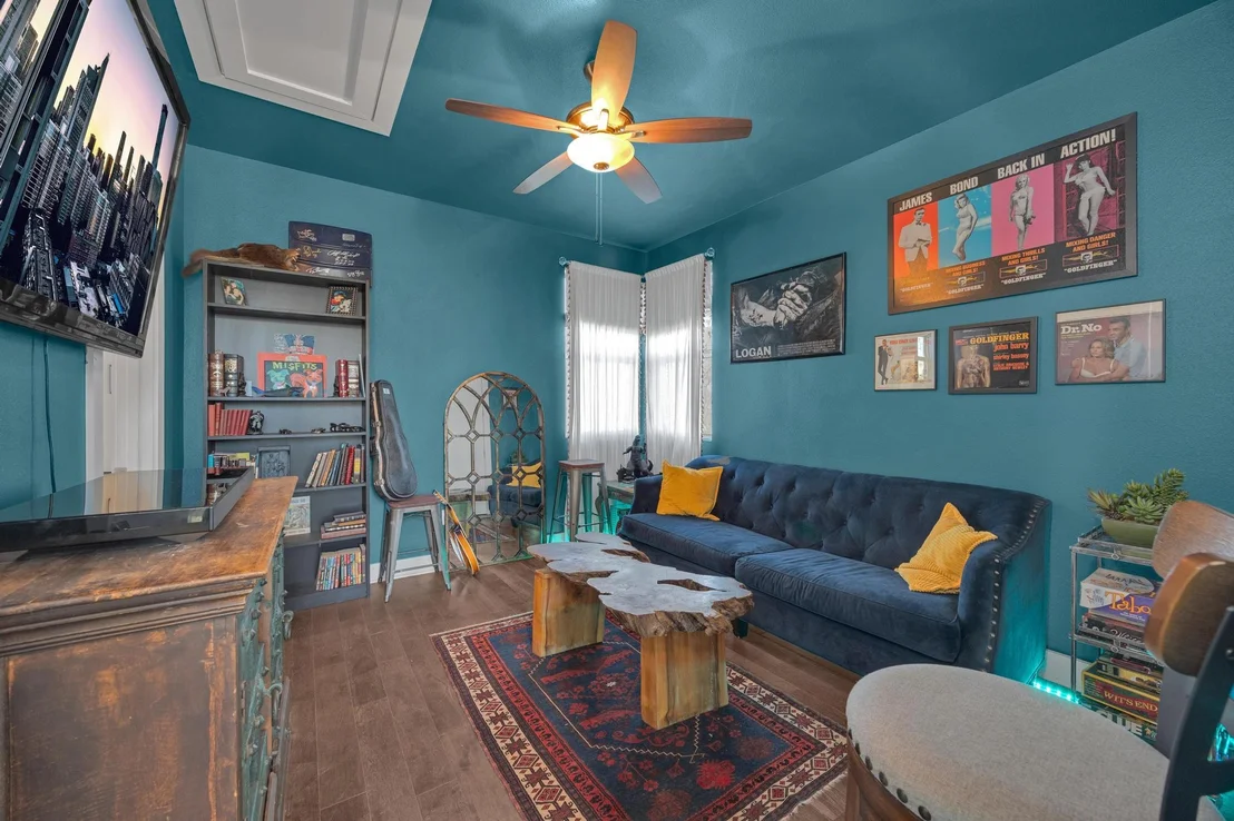 Photo of 4404 Clarkson Ave