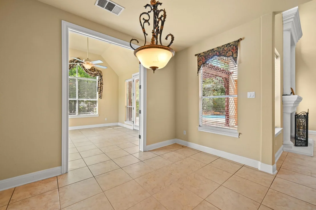 Photo of 111 WHITLEY DR