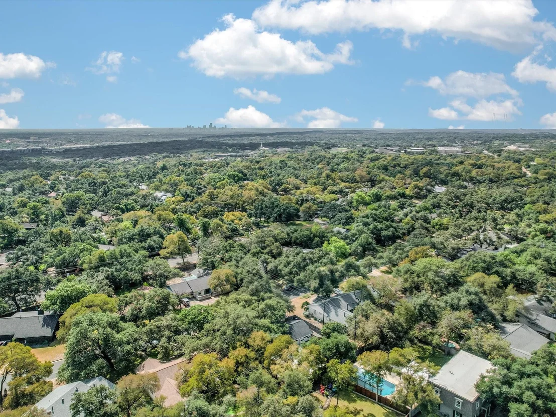 Photo of 8804 Ridgehill DR