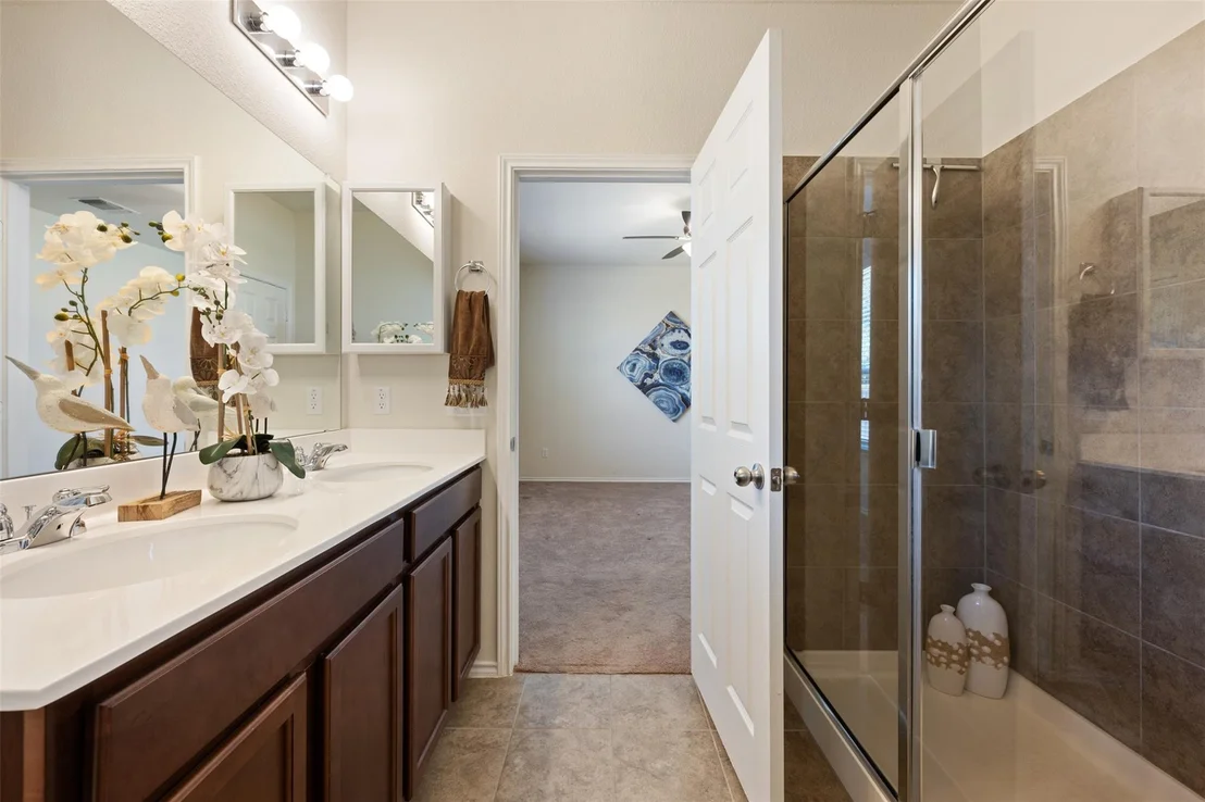 Photo of 1420 Cliffbrake WAY