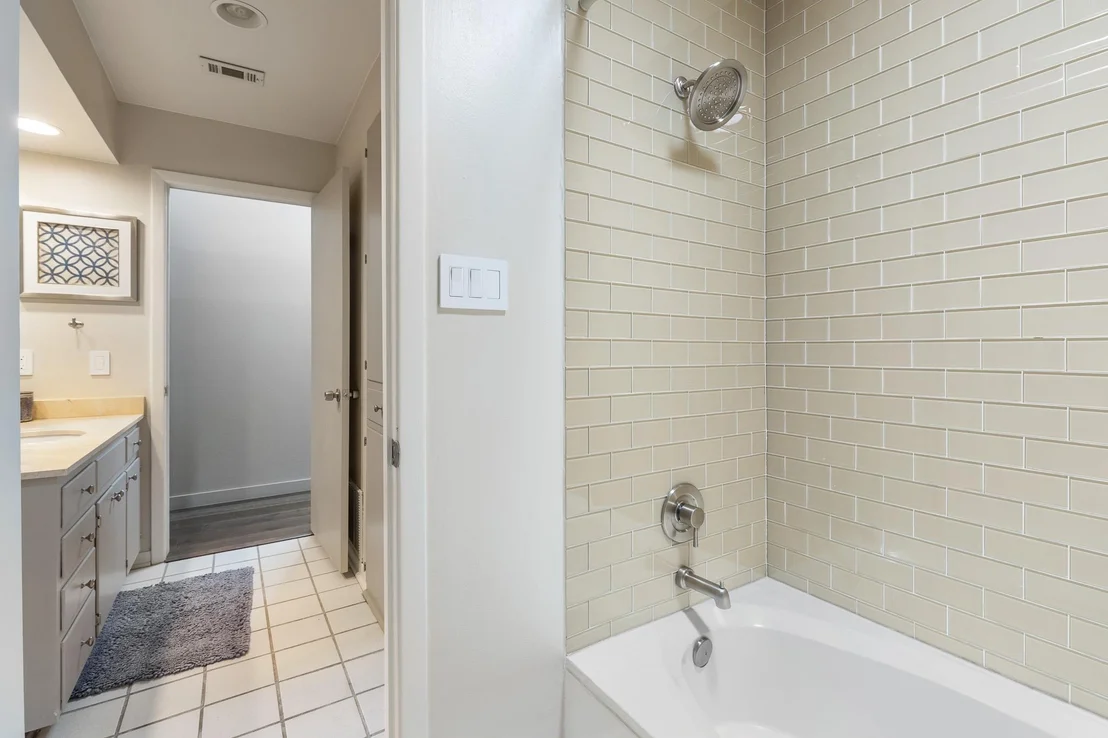 Photo of 6106 Mountainclimb DR