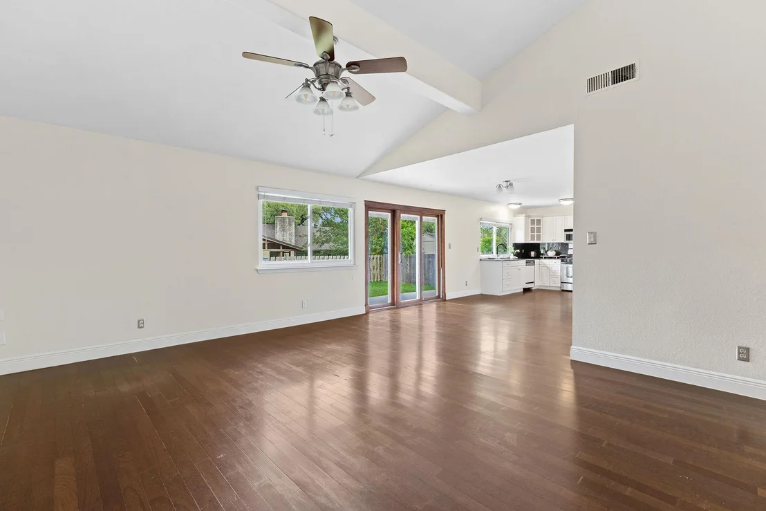 Photo of 11707 Shoshone DR