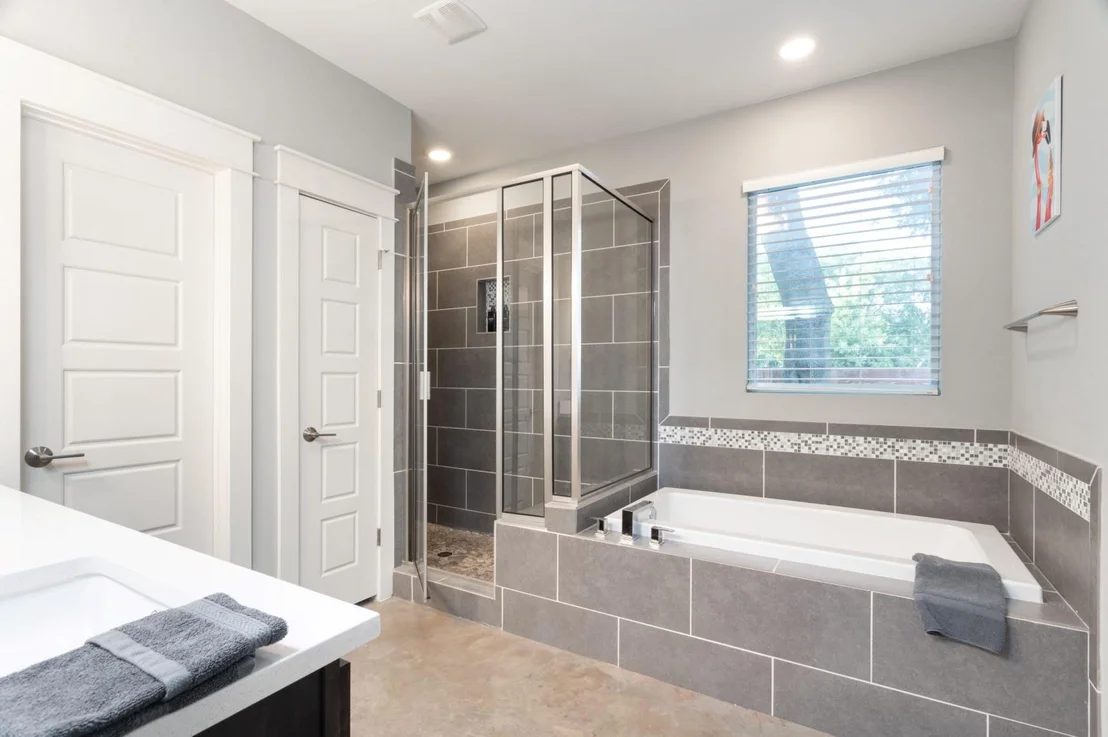 Photo of 3000 Neal ST