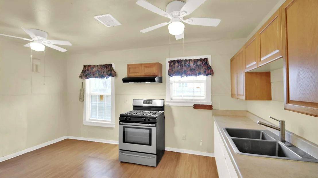 Photo of 511 Allen ST