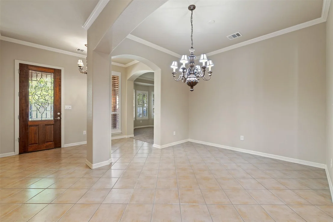 Photo of 1111 Hillridge DR