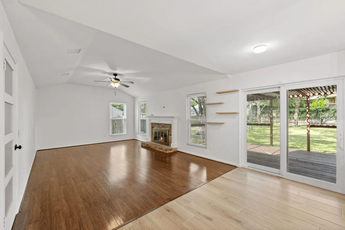 Photo of 11202 Holster CT