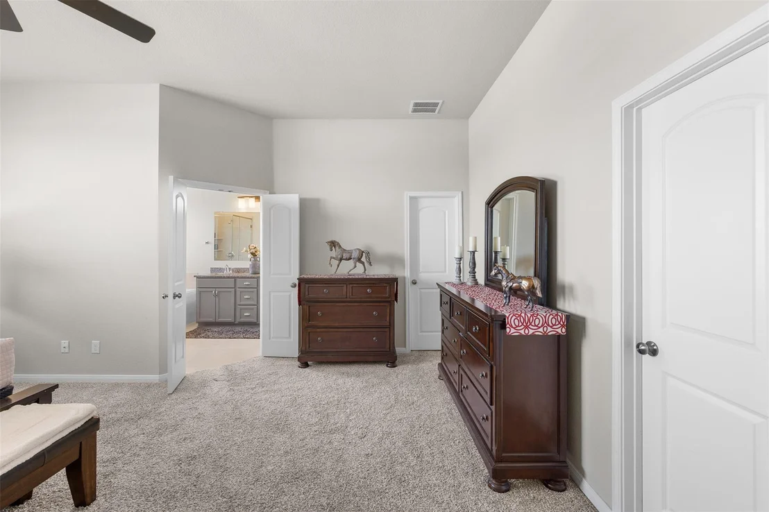 Photo of 6620 McGregor LOOP