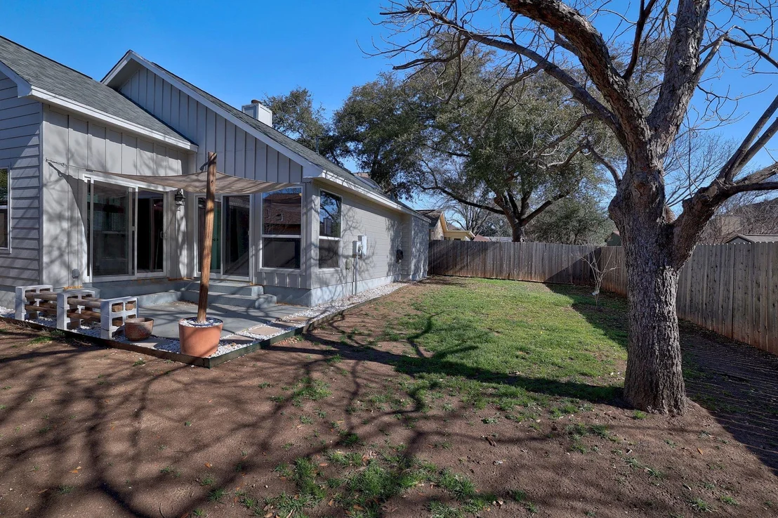 Photo of 2207 Raintree PATH
