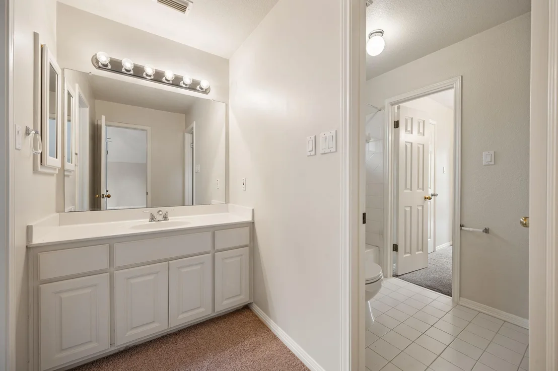 Photo of 10004 Scull Creek DR