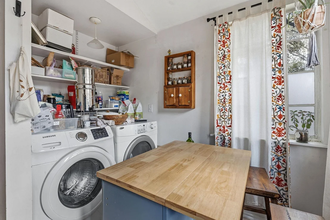 Photo of 1112 Mission RDG