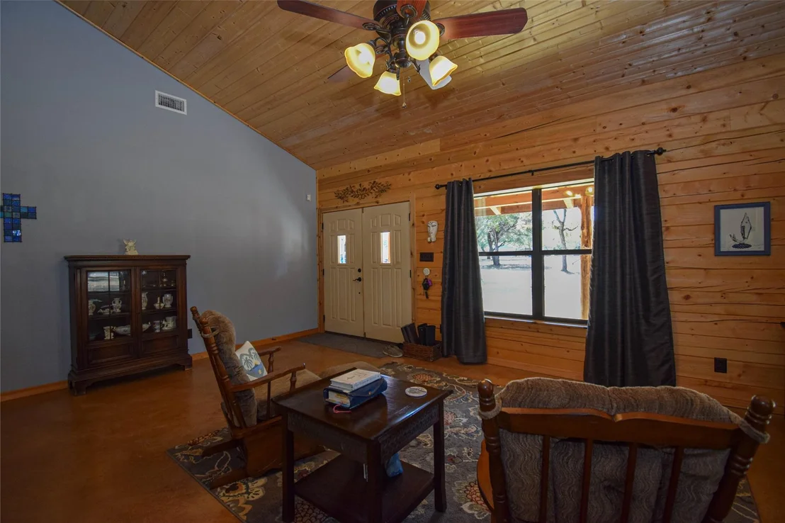 Photo of 358 W County Road 3069