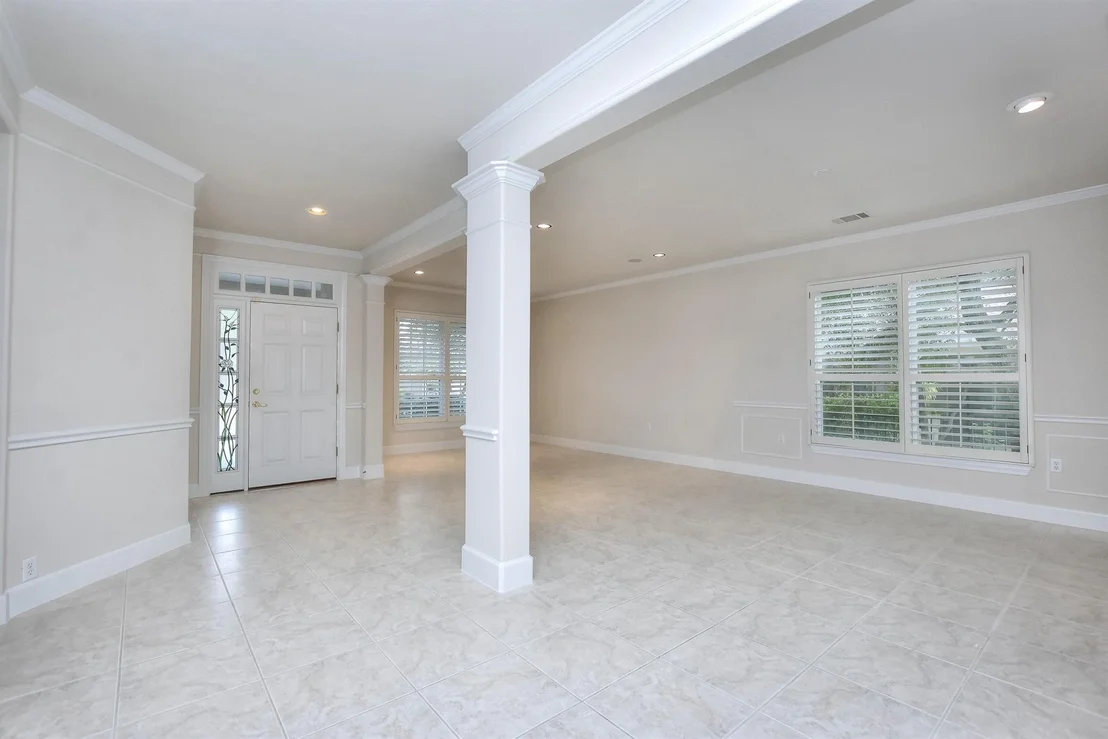 Photo of 103 Blanco CV