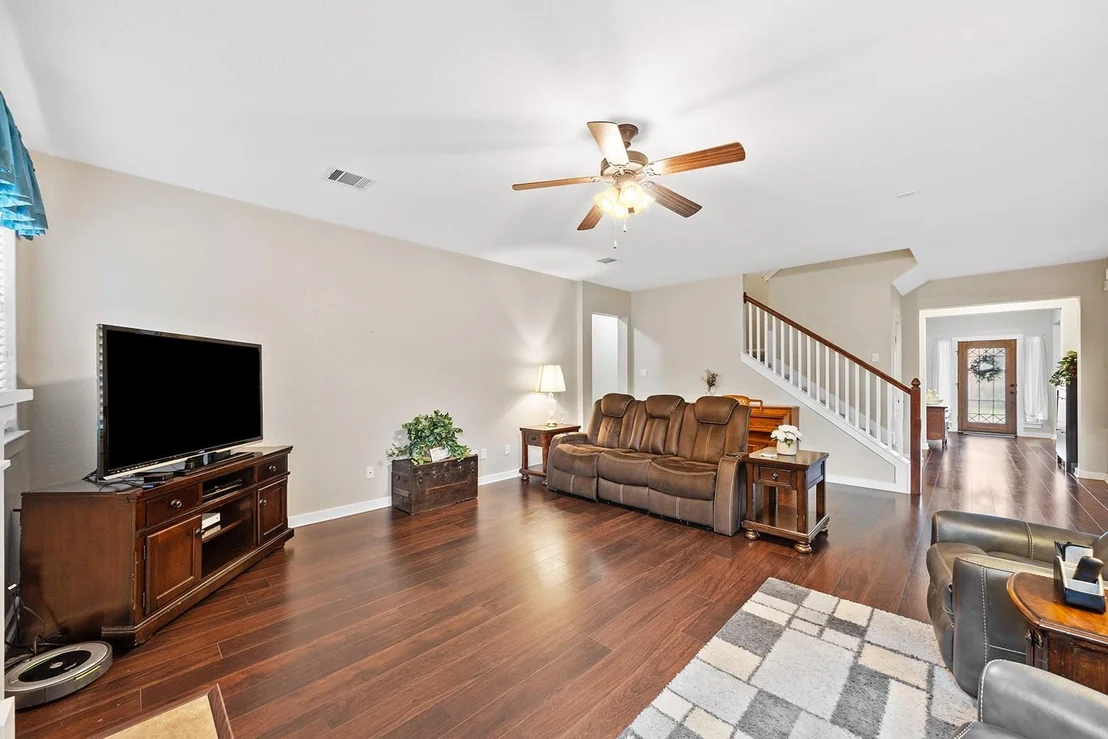 Photo of 1407 Rowan DR