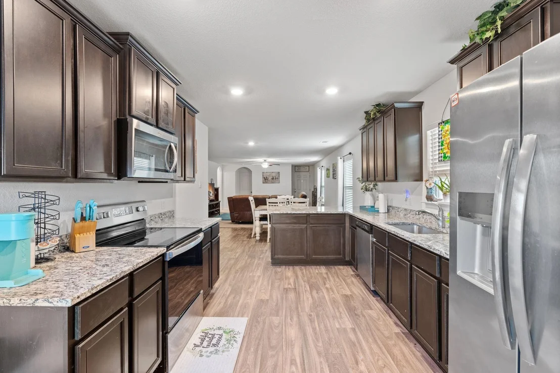 Photo of 337 Crescent Park DR