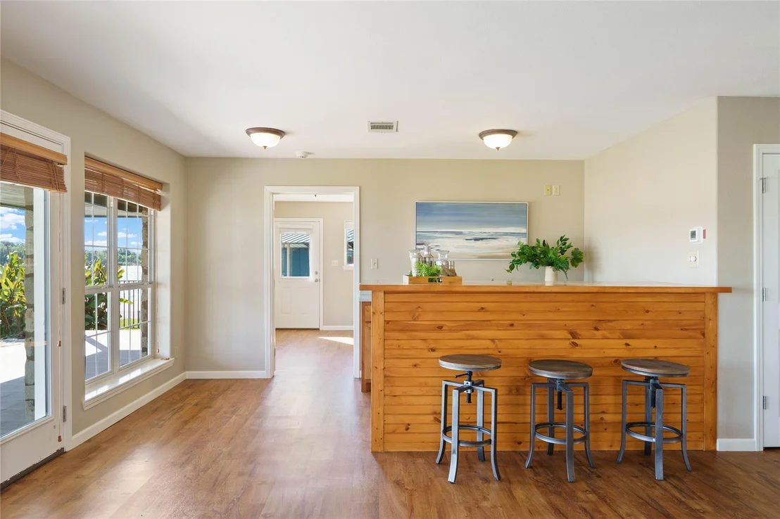 Photo of 130 Circle PT