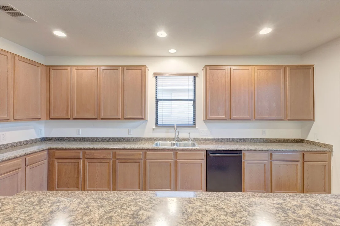 Photo of 824 Mahomet DR