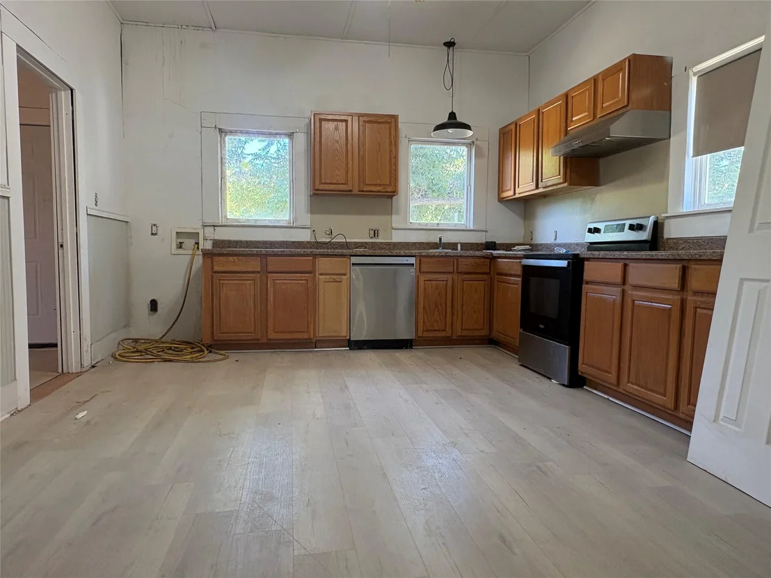 Photo of 920 S 33rd ST