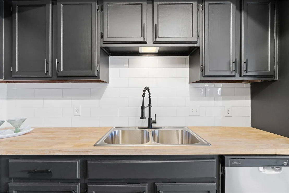 Photo of 7261 Coronado CIR