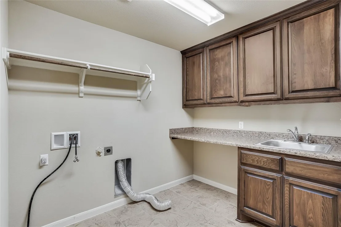 Photo of 140 Grapevine CT