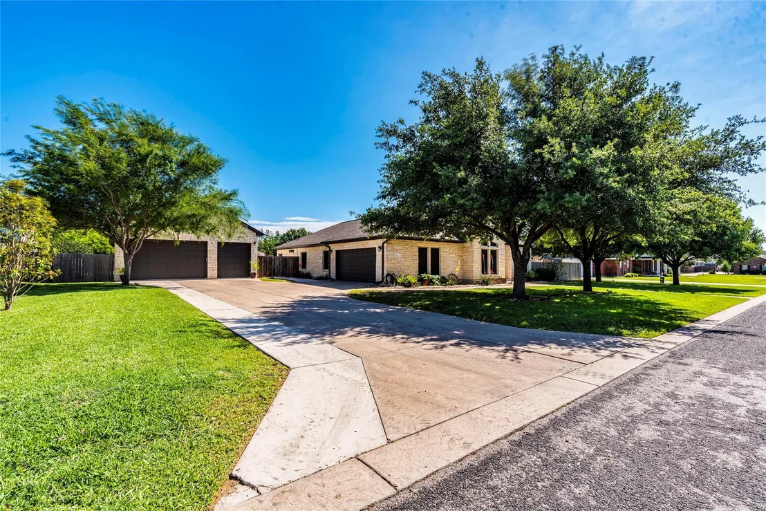 Photo of 113 San Jacinto DR