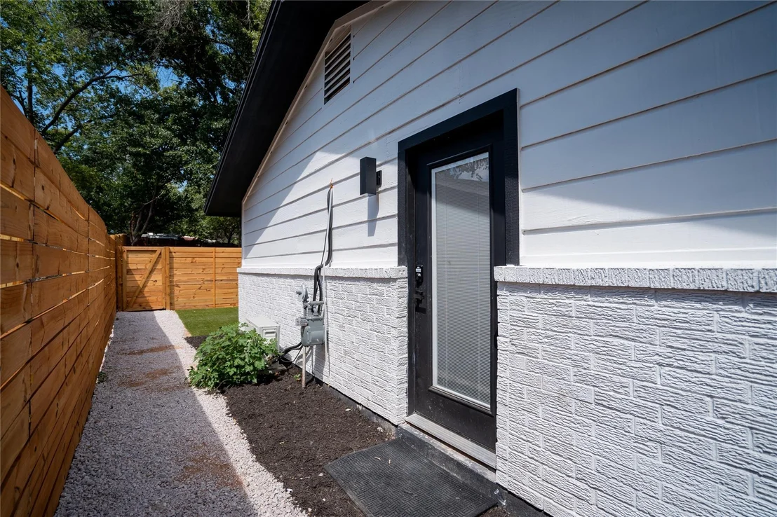 Photo of 1712 Alleghany DR