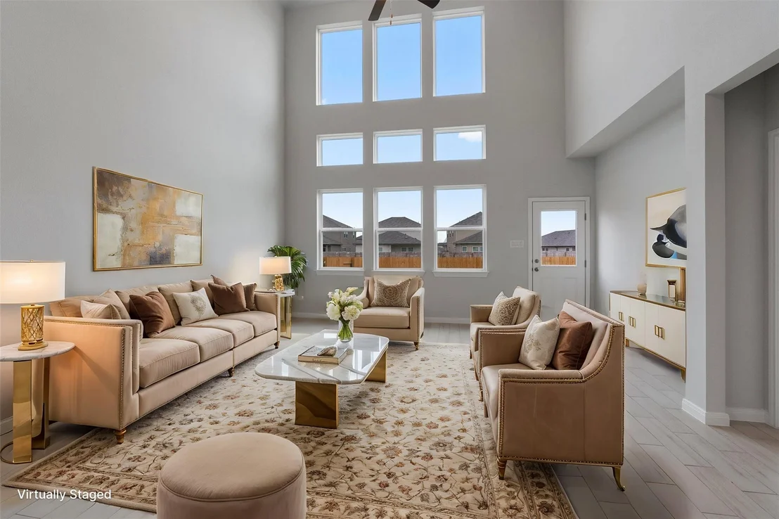 Photo of 313 Stellar Wind DR