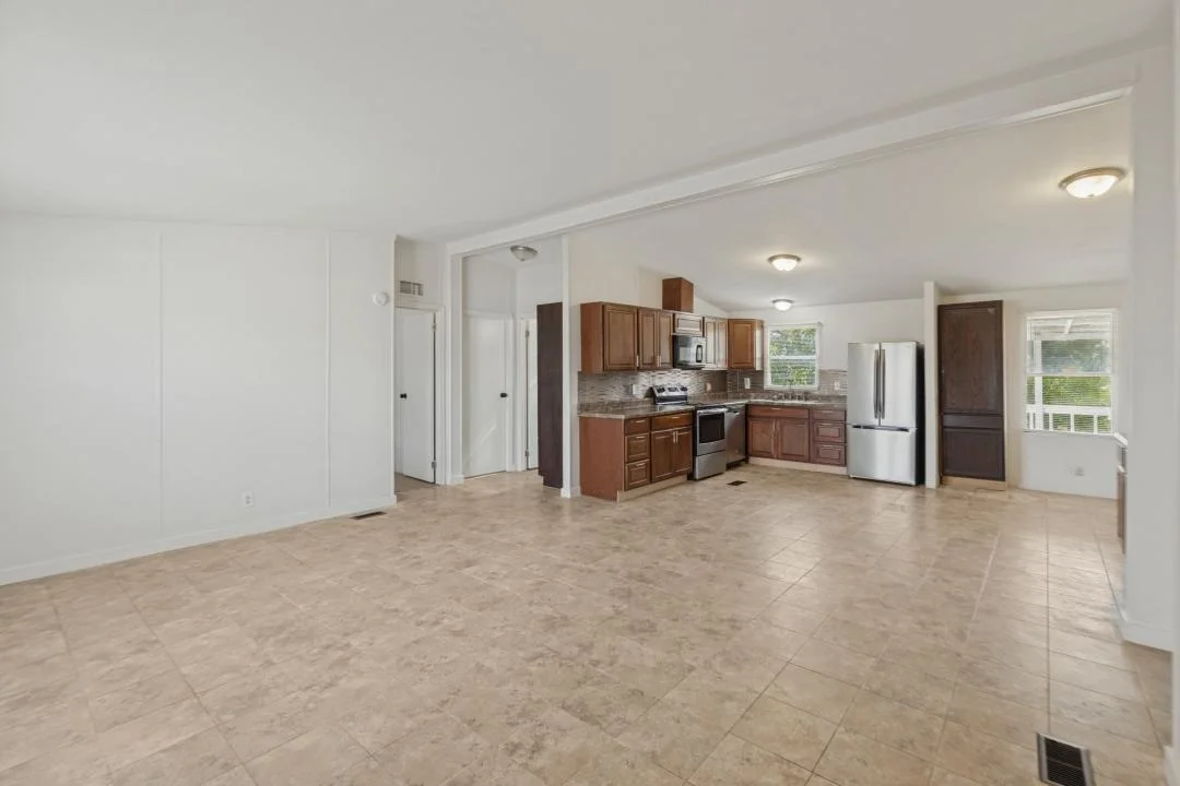Photo of 141 Davie LN