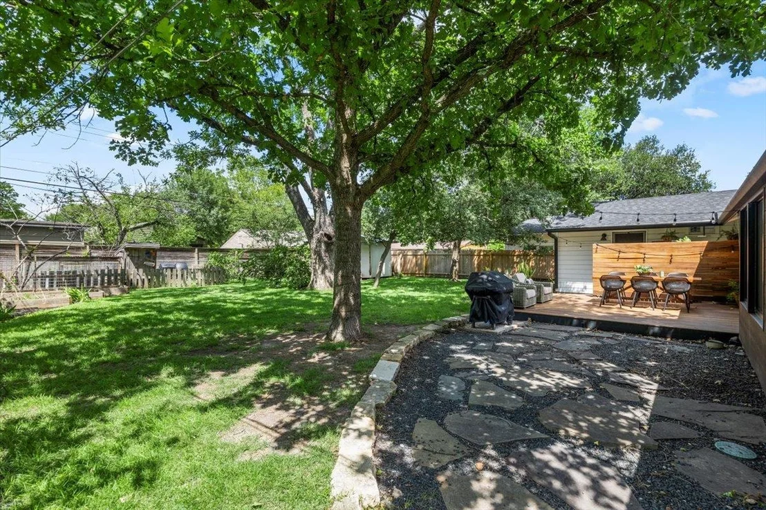 Photo of 1414 Ridgemont DR