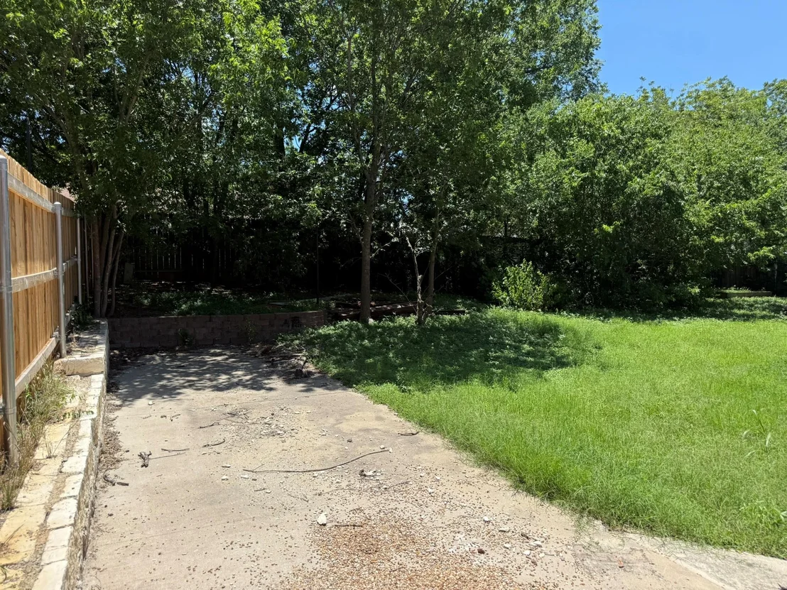 Photo of 9705 Marlborough DR