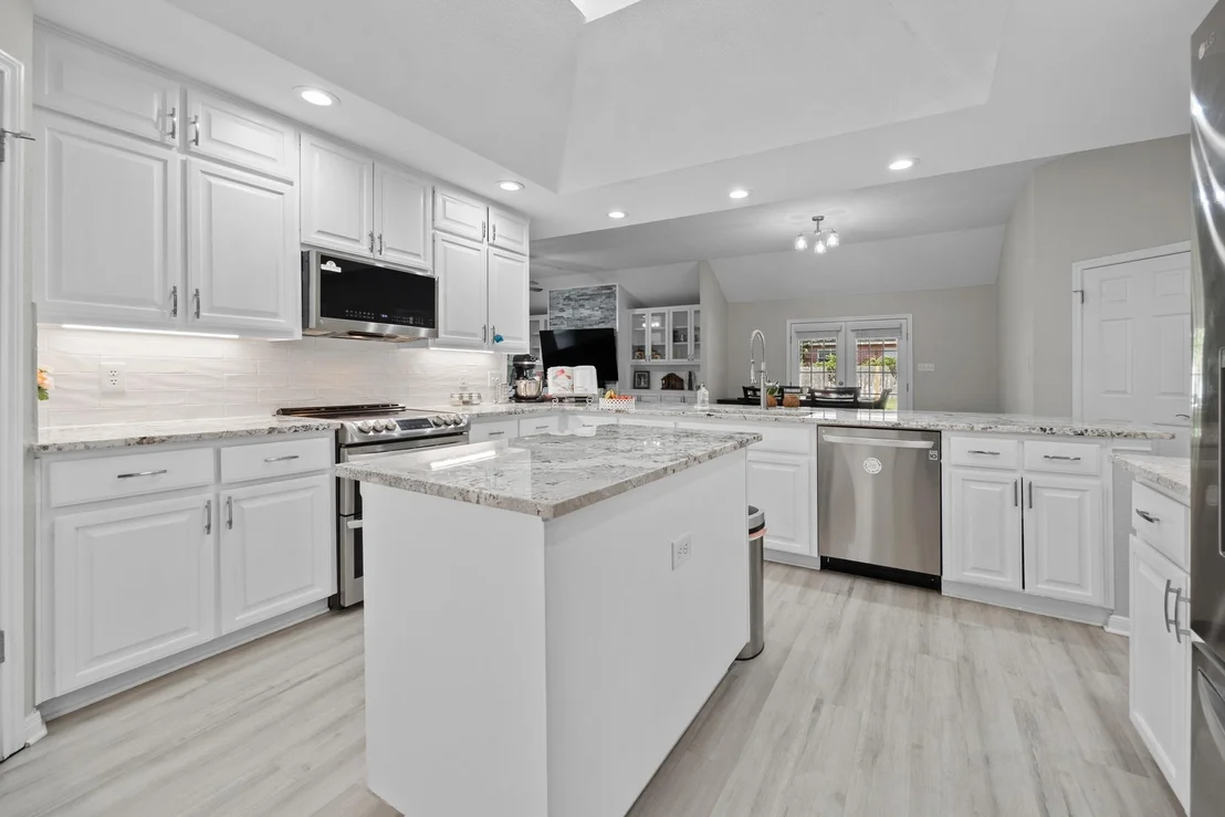 Photo of 30112 Spyglass CIR