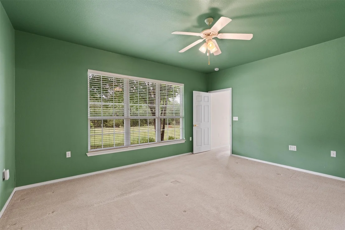 Photo of 233 Crockett LOOP